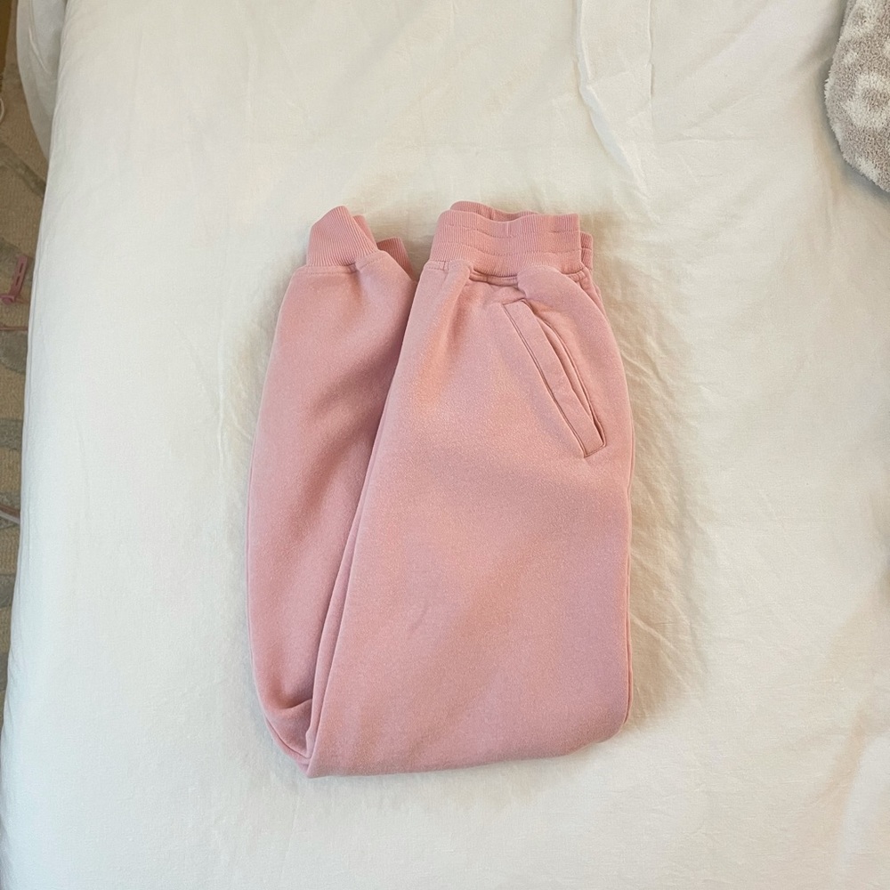 Lovers and friends pink sweats